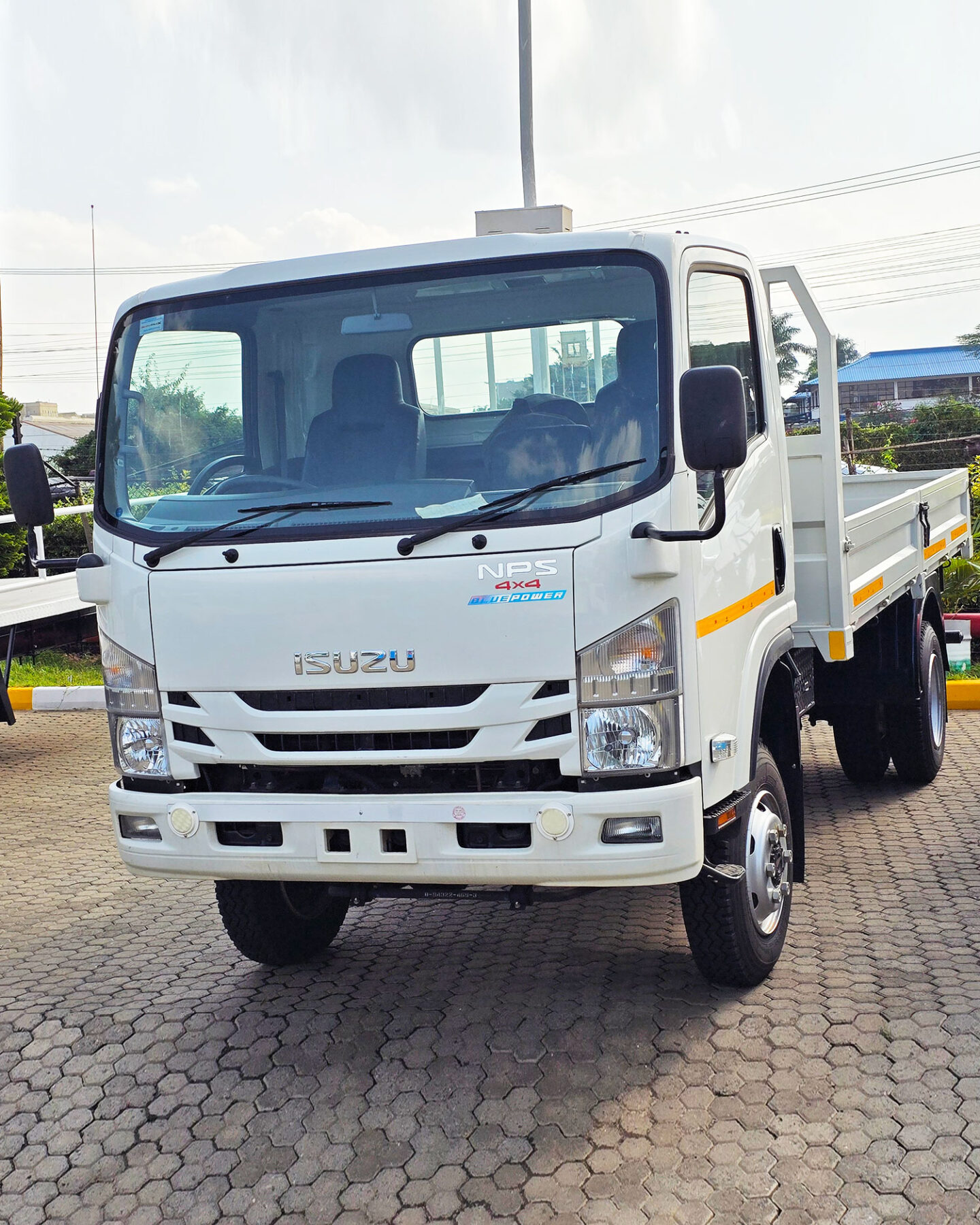 ISUZU NPS - Wangombe Truck Dealer