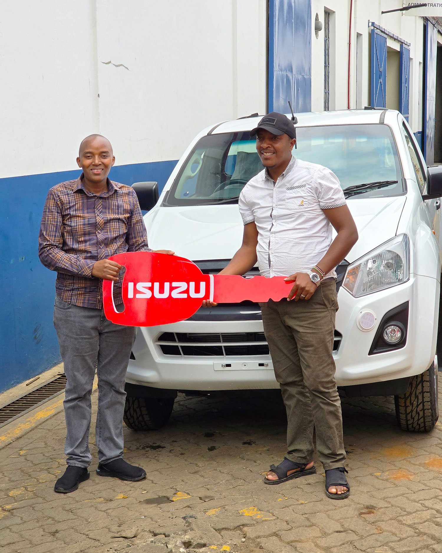 MY-WIFI-SHOP-Dmax-Pickup-Customer